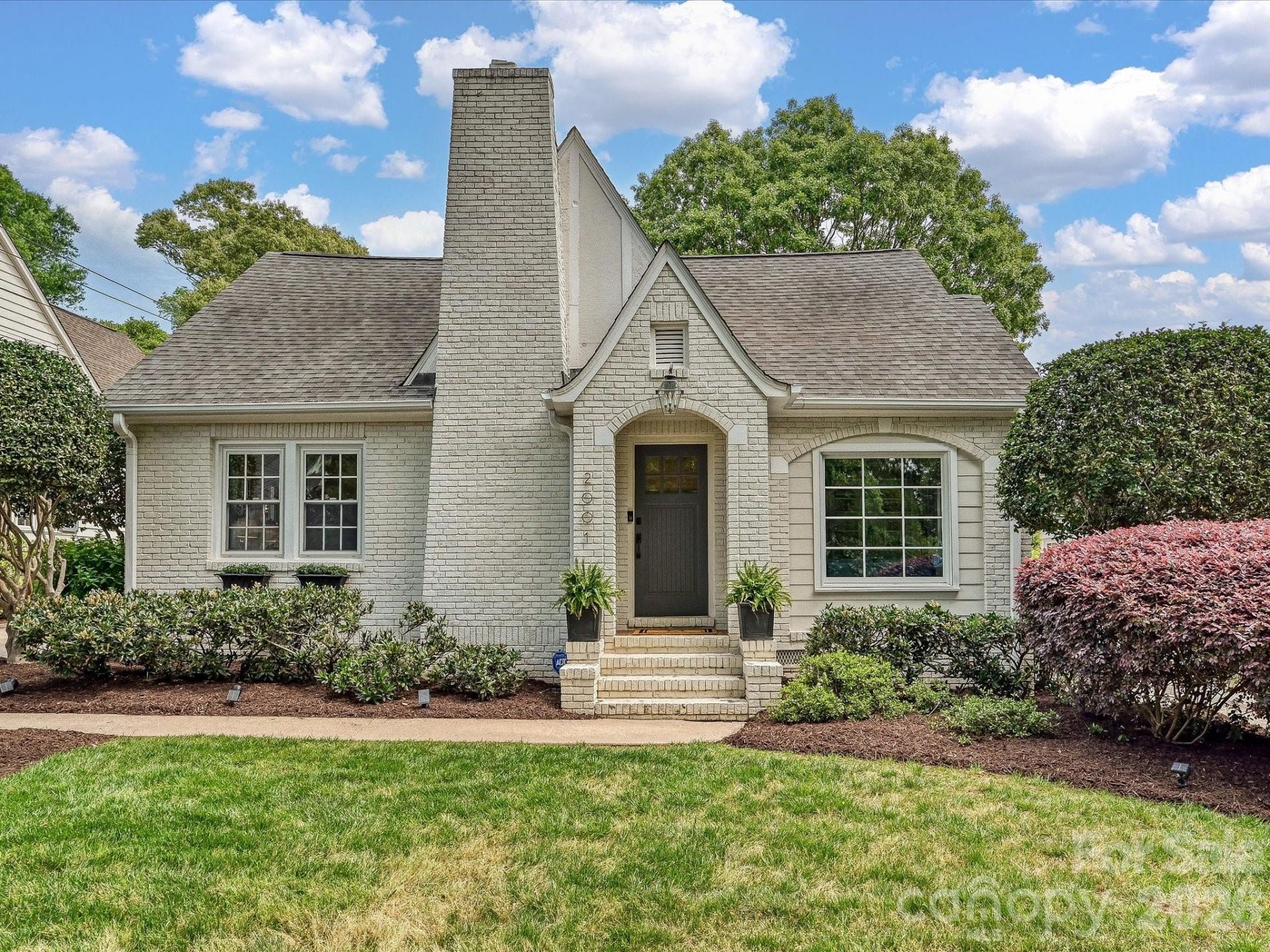 2001 Beverly Drive , Charlotte, NC 28207 Main Photo