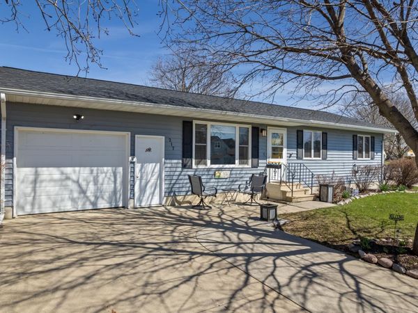 217 E Grant Street, Caledonia, MN 55921