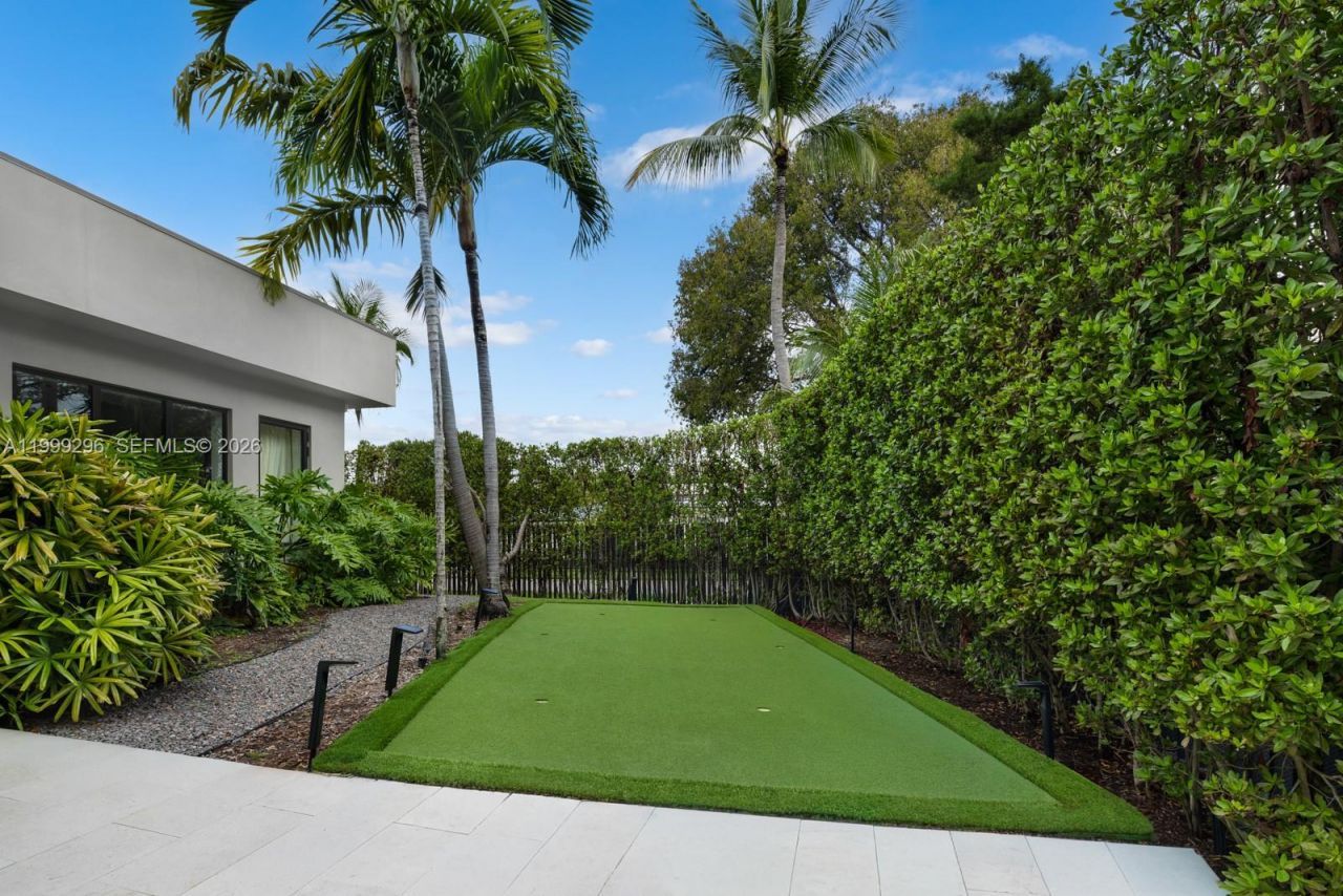 70 Samana Dr, Miami, FL 33133 Photo