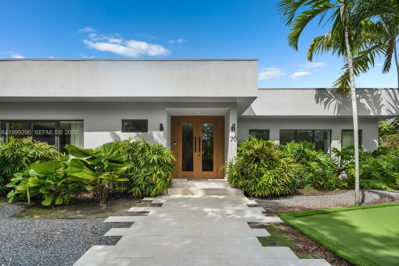 70 Samana Dr, Miami, FL 33133 Photo