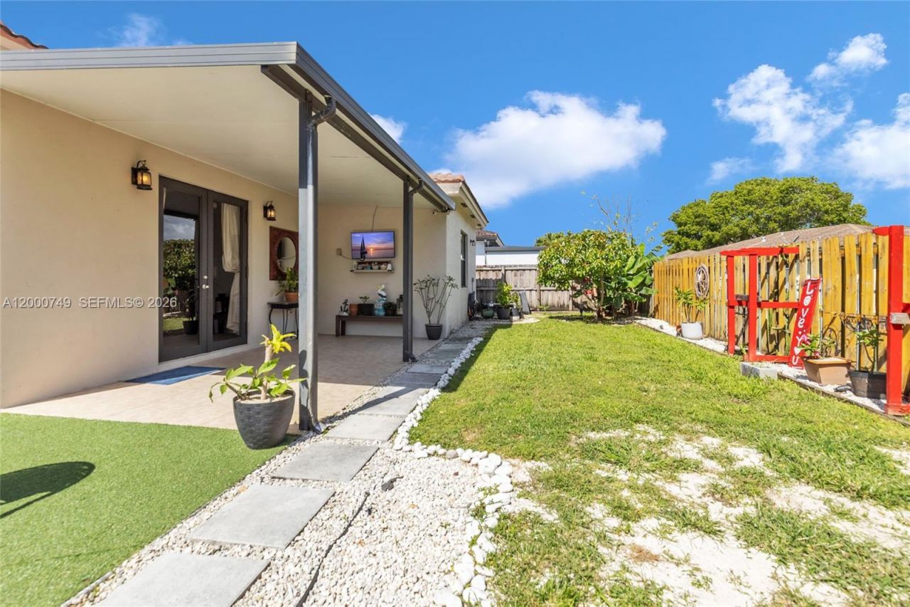 13501 SW 272nd Ter, Homestead, FL 33032 Photo
