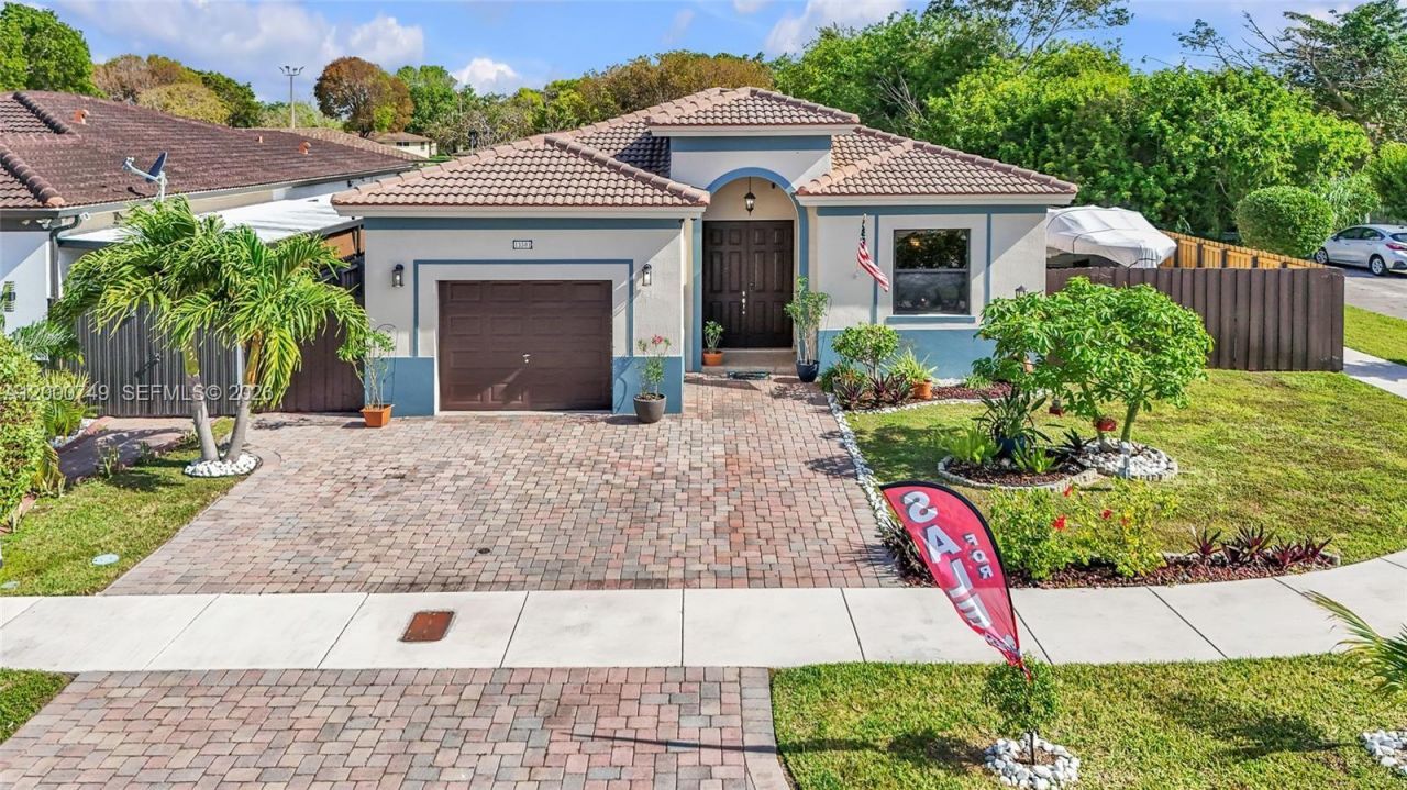 13501 SW 272nd Ter, Homestead, FL 33032 Photo