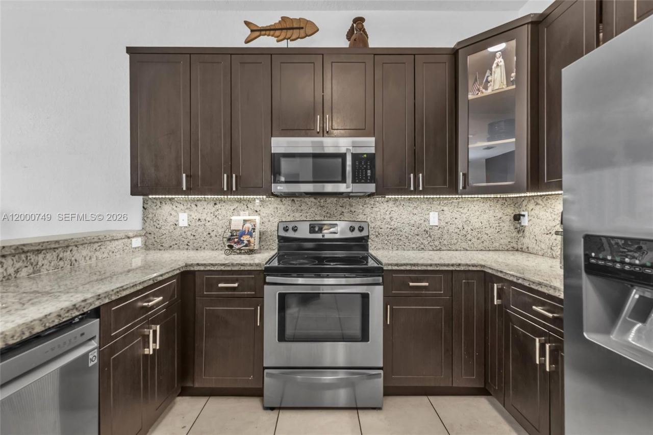 13501 SW 272nd Ter, Homestead, FL 33032 Photo