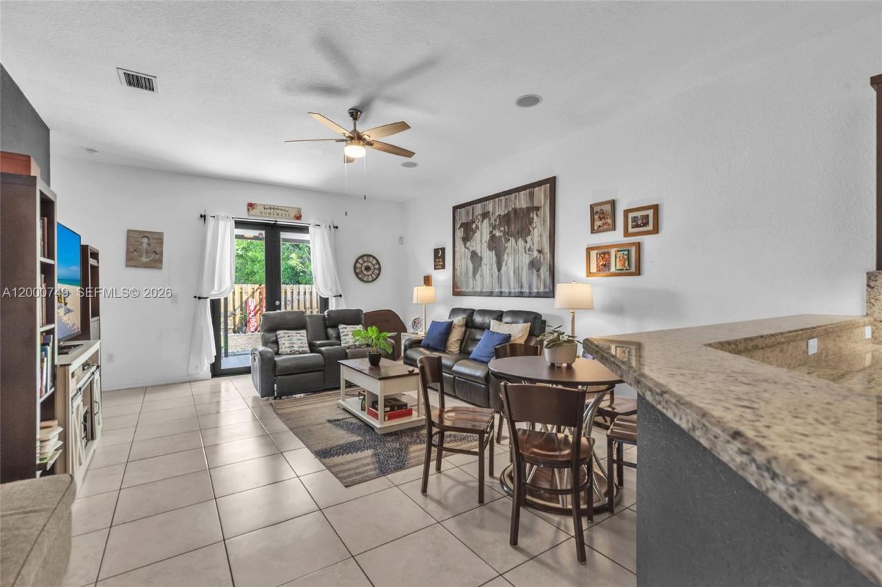 13501 SW 272nd Ter, Homestead, FL 33032 Photo