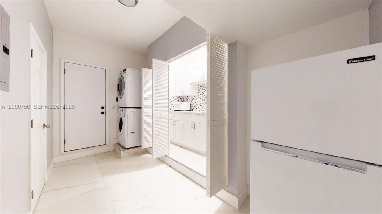 16247 SW 92nd Ter, Unit B, Miami, FL 33196 Photo