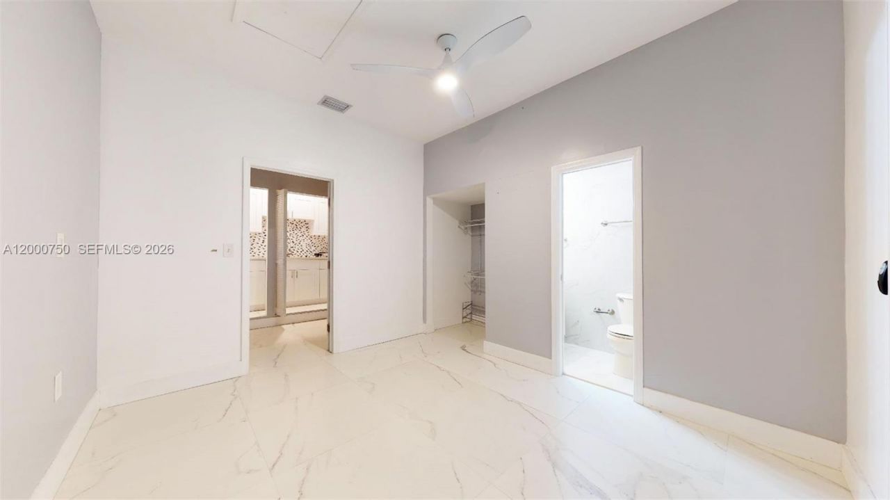 16247 SW 92nd Ter, Unit B, Miami, FL 33196 Photo