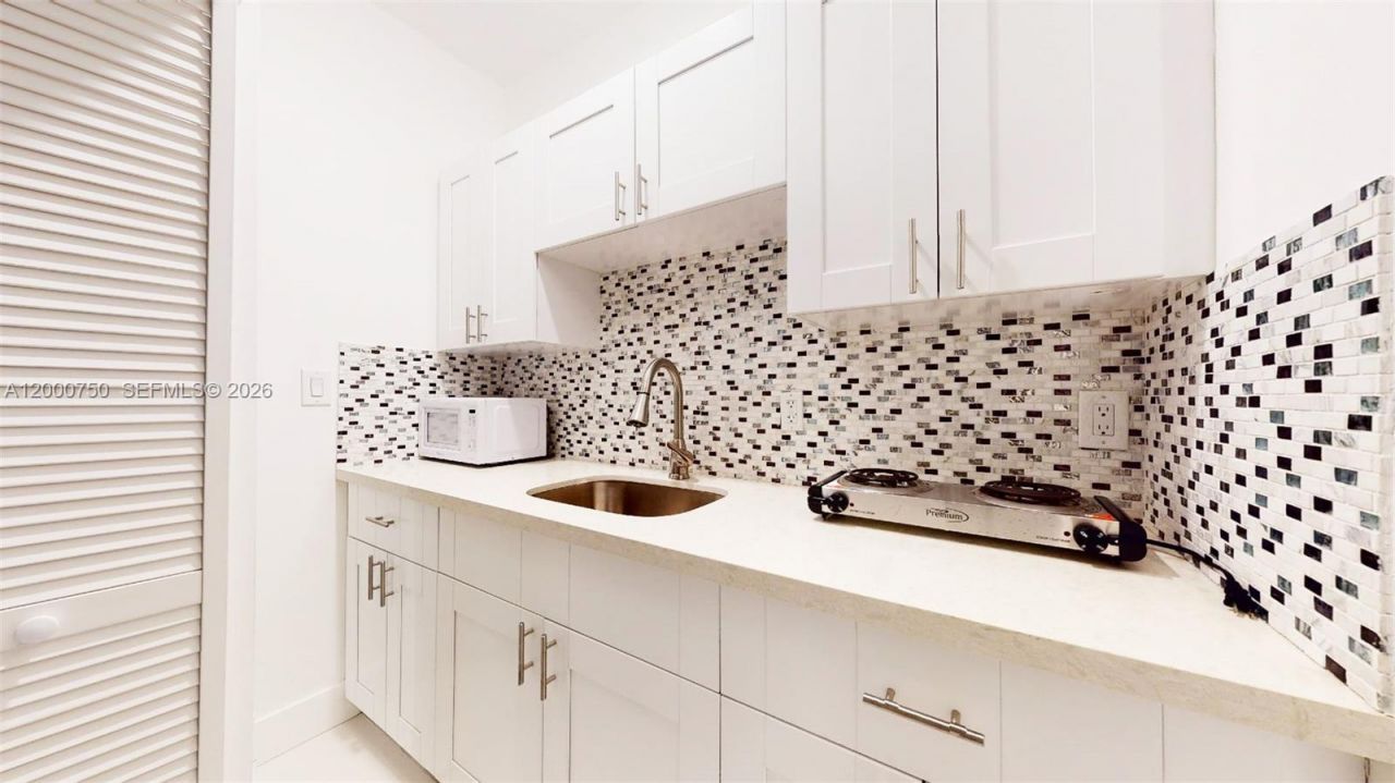 16247 SW 92nd Ter, Unit B, Miami, FL 33196 Photo