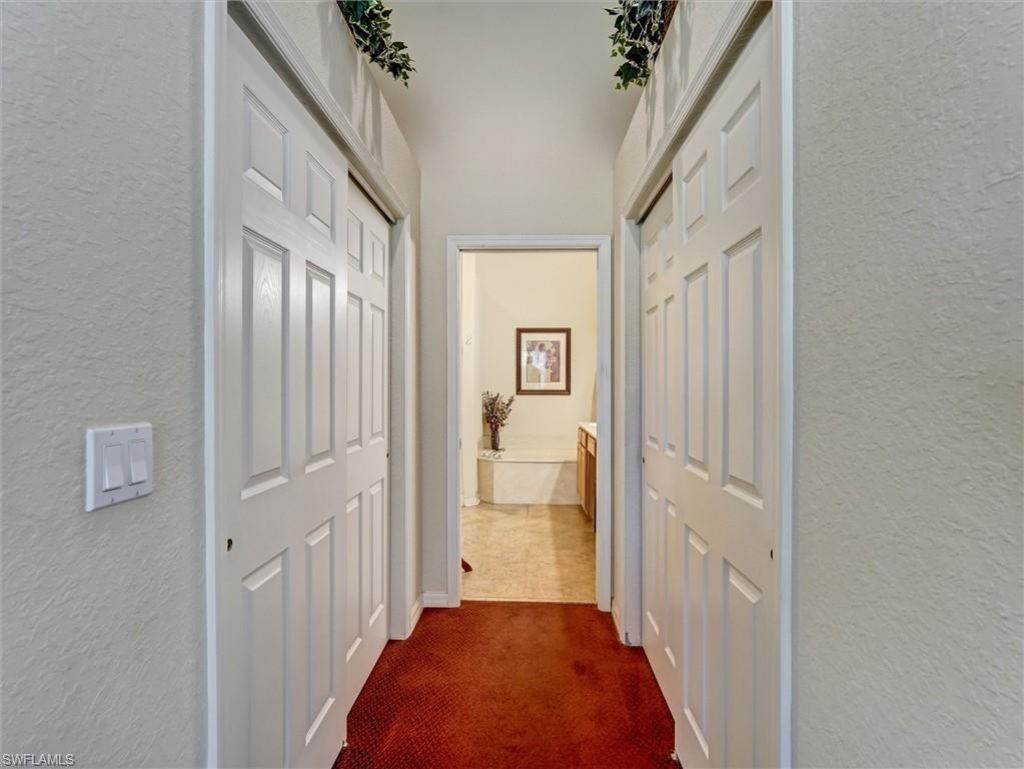 895 Eastham Way, Unit M202, Naples, FL 34104 Photo
