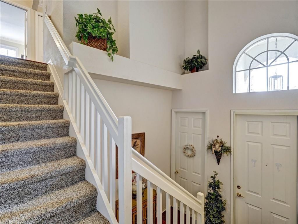 895 Eastham Way, Unit M202, Naples, FL 34104 Photo