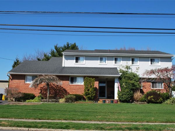 66 Laurel Drive, Massapequa Park, NY 11762