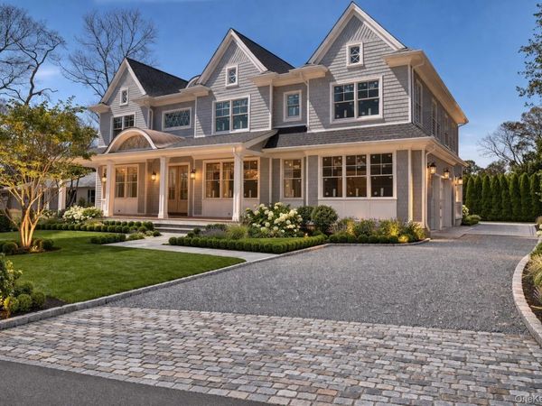 97 Aspatuck Road , Westhampton Beach, NY 11978