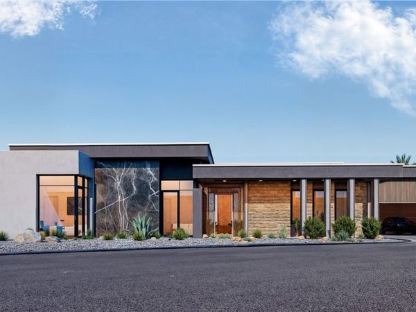 1 Climbing Canyon Drive , Henderson, NV 89052