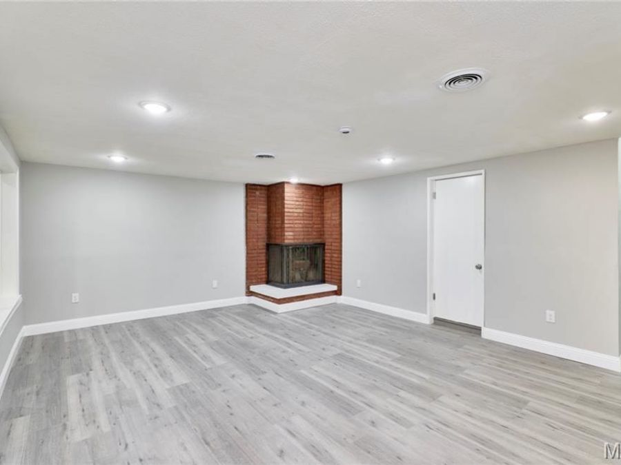 Property Image 71