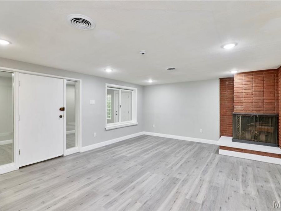 Property Image 72