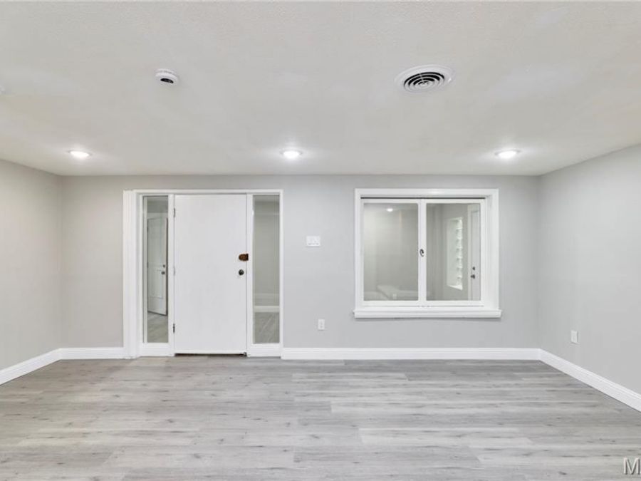 Property Image 74