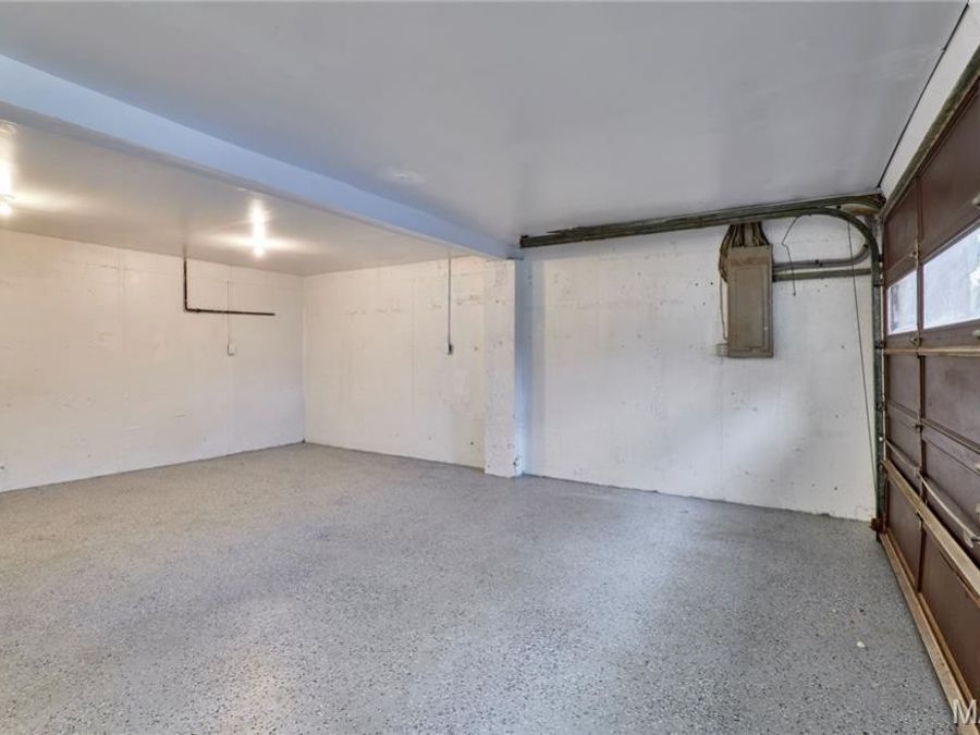 Property Image 76