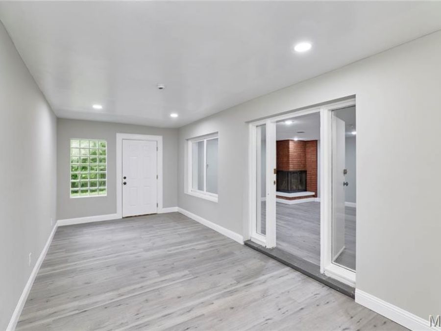 Property Image 79