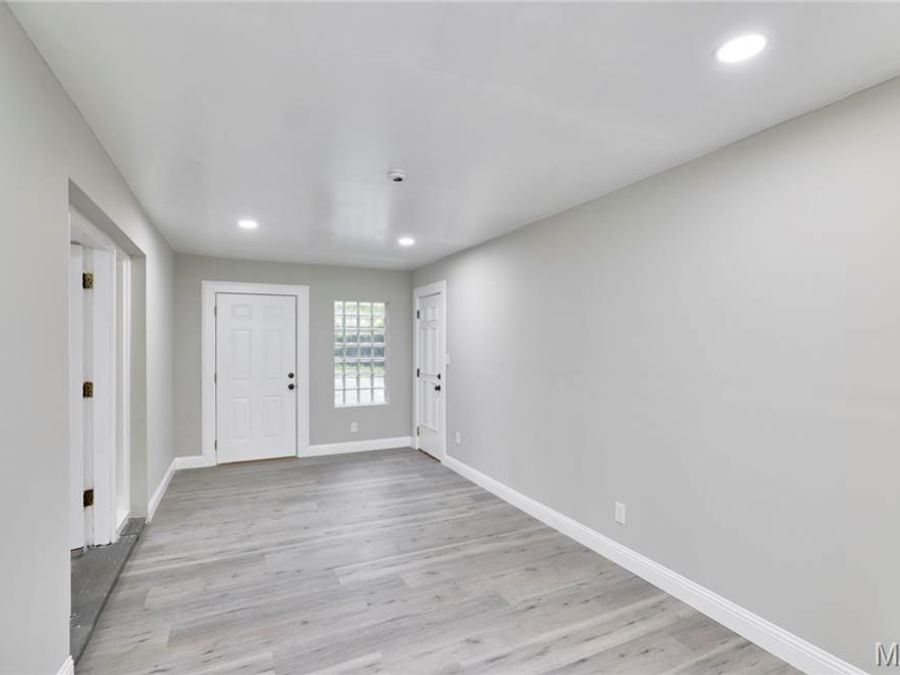 Property Image 81