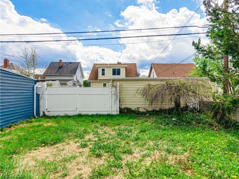 19392 Renwood Avenue, Euclid, OH 44119 Photo 26