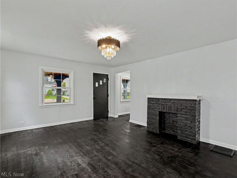 19392 Renwood Avenue, Euclid, OH 44119 Photo 7