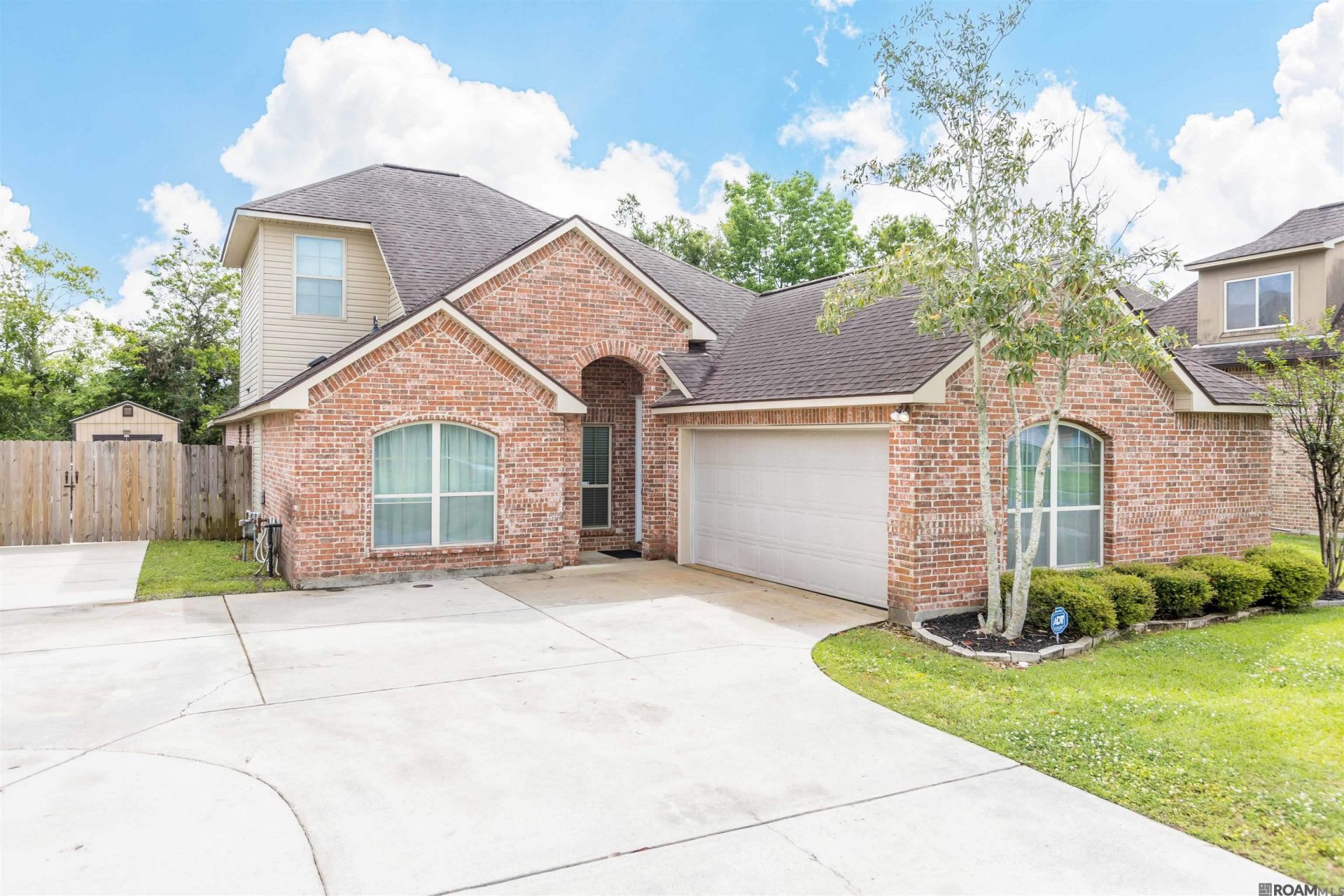 10003 Montrachet Dr, Baton Rouge, LA 70817 Main Photo