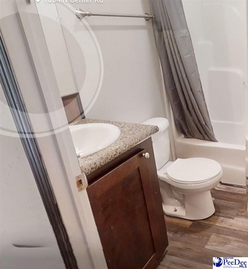 1004 N Center Road Photo 9