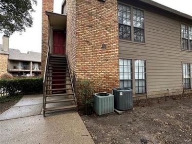 15221 Berry Trail, Unit 108, Dallas, TX 75248