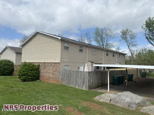 9149 Cedarpark Lane, Knoxville, TN 37923