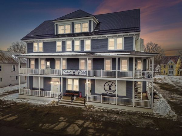 4 S Main Street, Solon, ME 04979