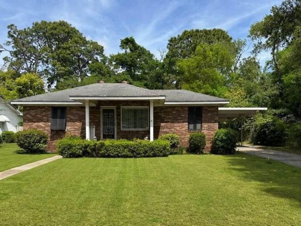 2225 Oriole Street, Brunswick, GA 31520