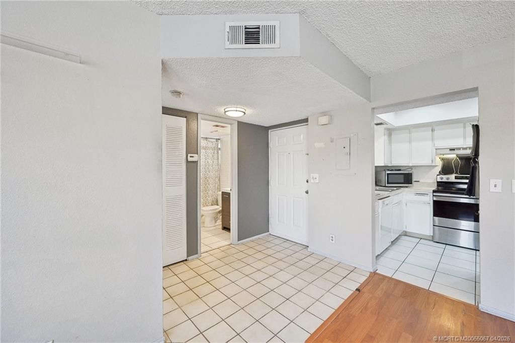 1506 SE Royal Green Circle, Unit 201, Port Saint Lucie, FL 34952 Photo