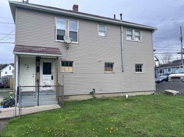 117 1/2 Davis Street, Elkins, WV 26241