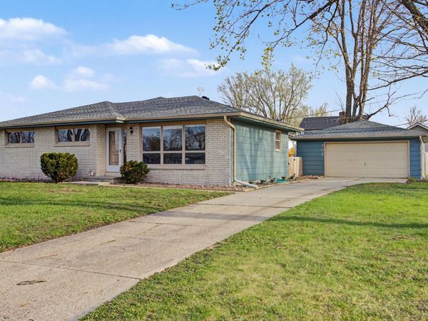 302 E 5th Street, Huxley, IA 50124