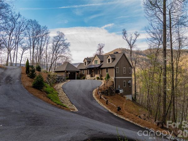 86 Indigo Bunting Court, Tuckasegee, NC 28783