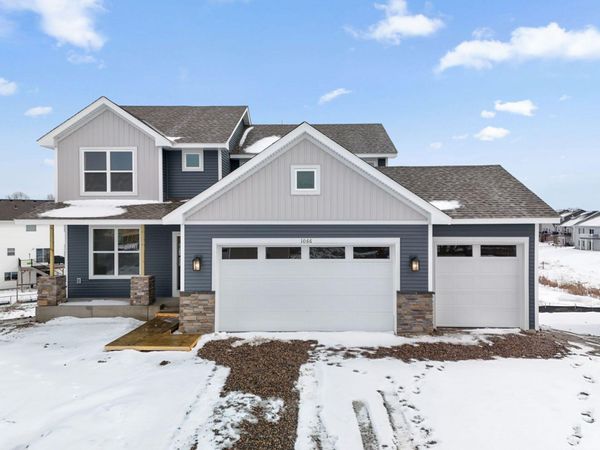 1066 Ashbury Lane NE, Hanover, MN 55341