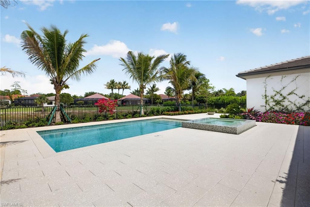 16736 Lucarno Way, Naples, FL 34110 Photo