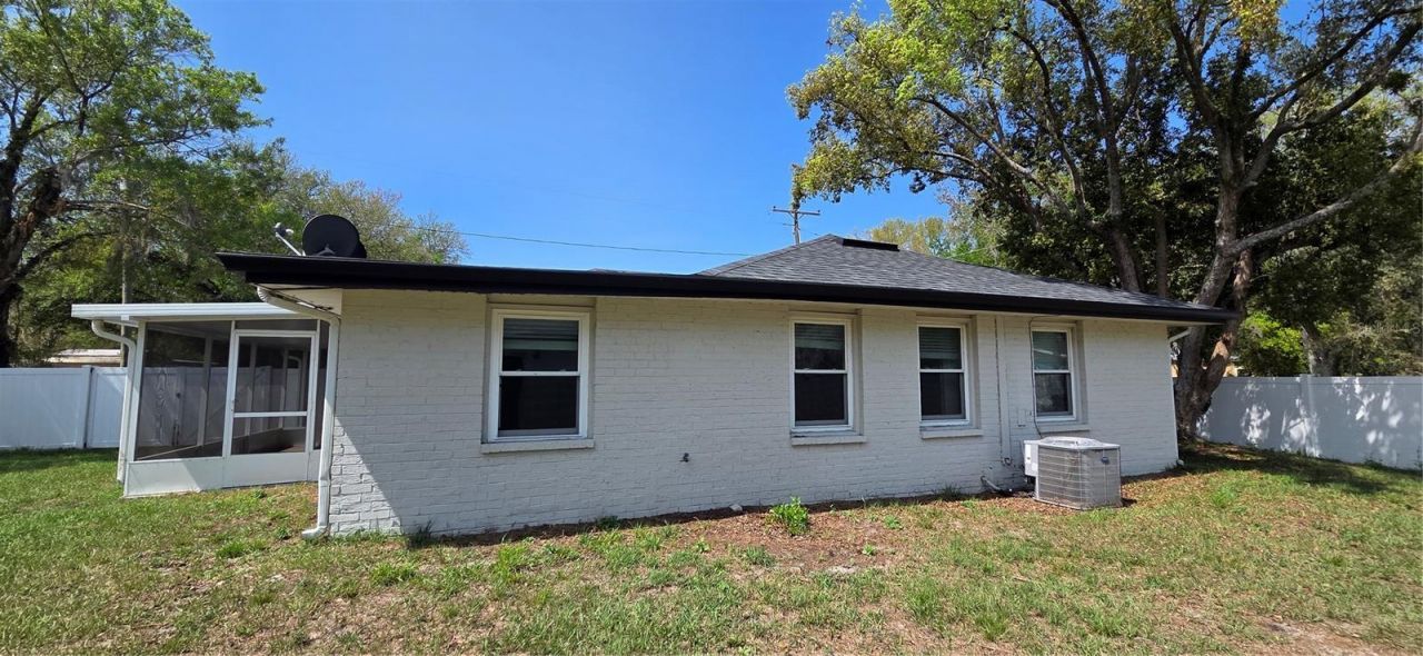 132 James Street, Auburndale, FL 33823 Photo