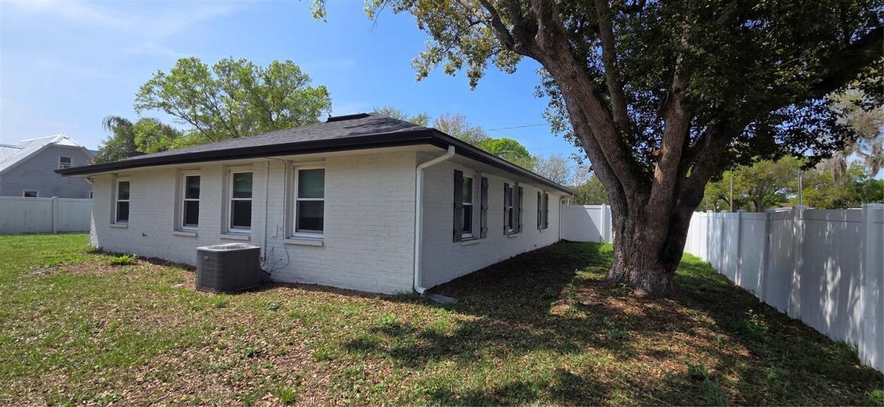 132 James Street, Auburndale, FL 33823 Photo