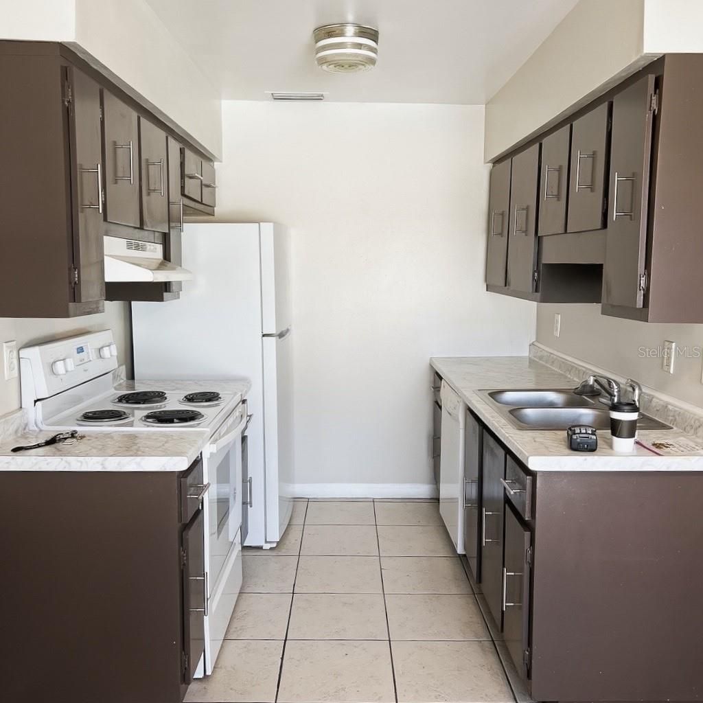 5200 Curry Ford Road, Unit 102, Orlando, FL 32812 Photo