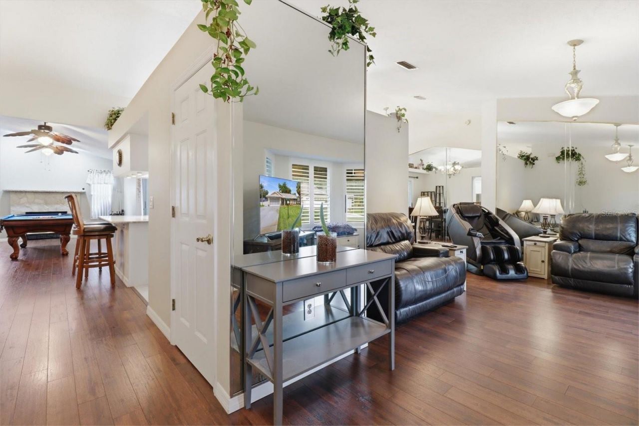 35103 Riverside Court, Leesburg, FL 34788 Photo