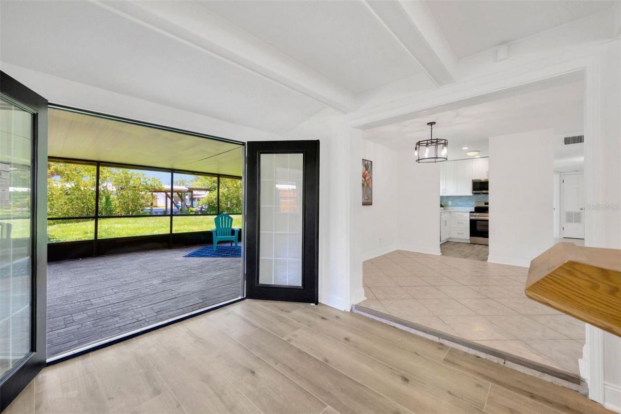 9935 River Drive , Gibsonton, FL 33534 Photo