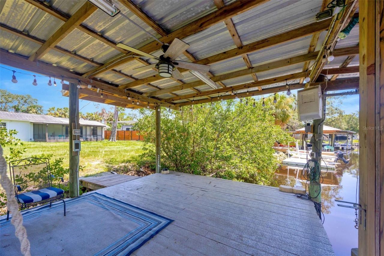 9935 River Drive , Gibsonton, FL 33534 Photo