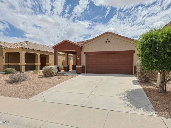 29933 W WHITTON Avenue, Buckeye, AZ 85396
