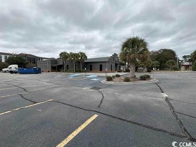10435 N Kings Hwy. Photo 5
