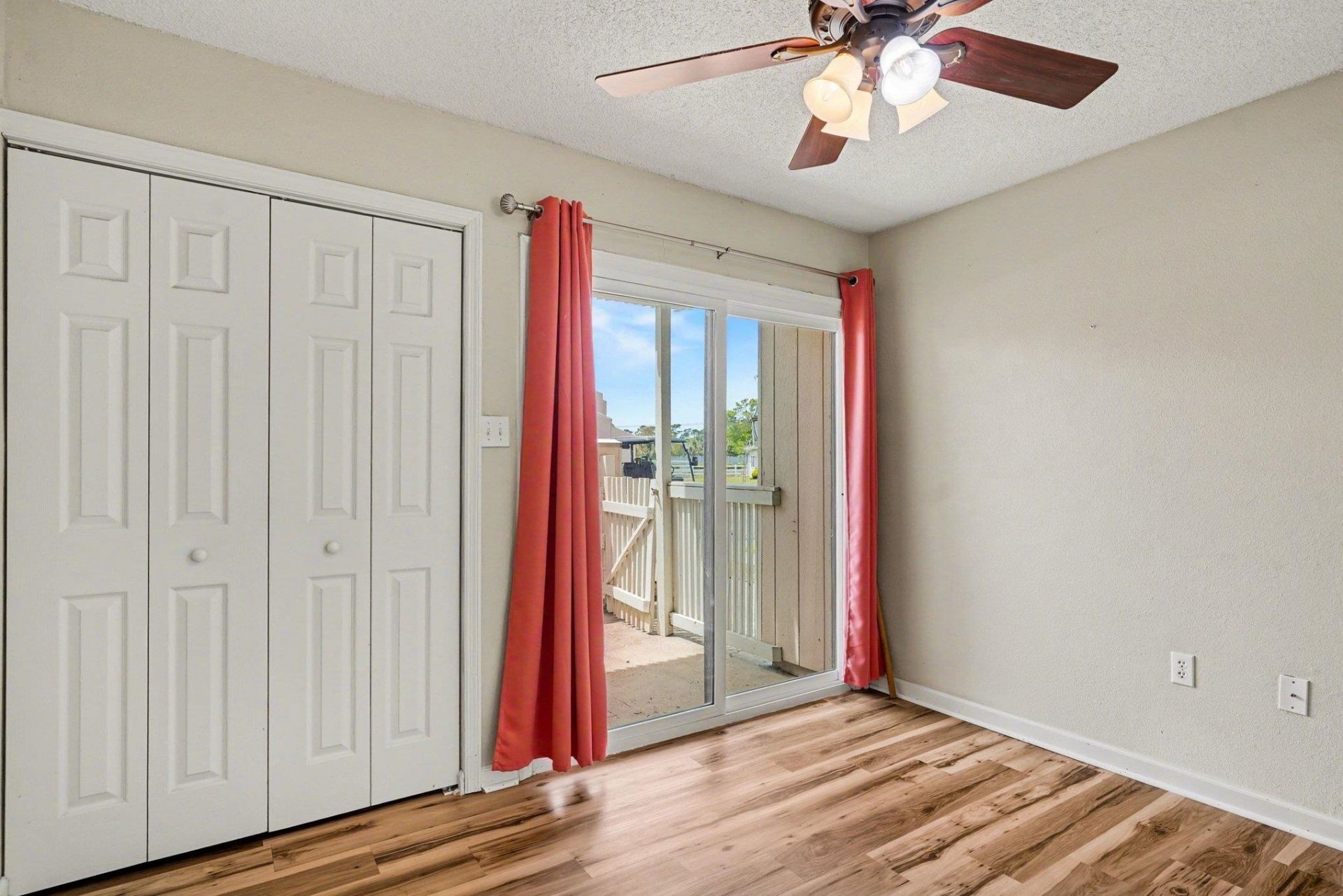 1000 11th Ave. N Photo 13