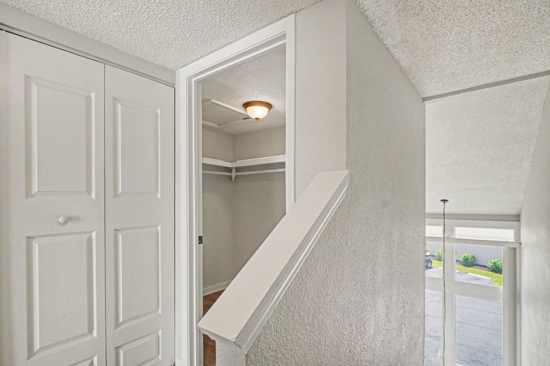 1000 11th Ave. N Photo 16