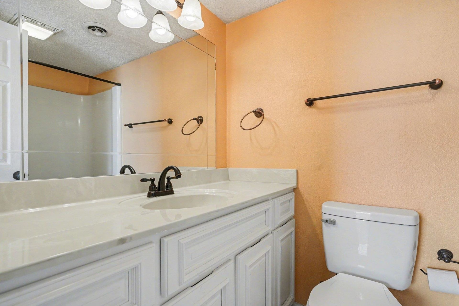 1000 11th Ave. N Photo 21