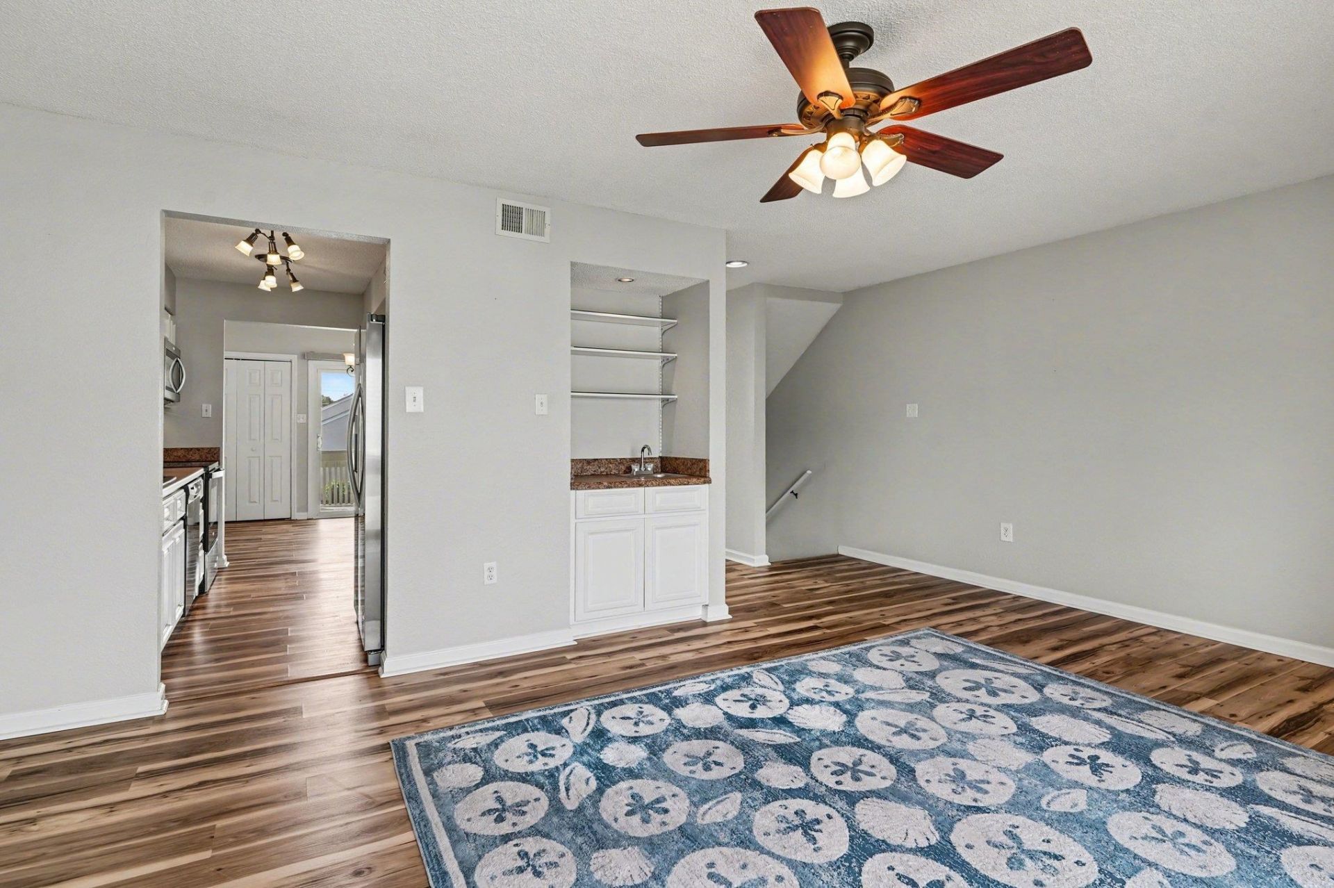 1000 11th Ave. N Photo 4