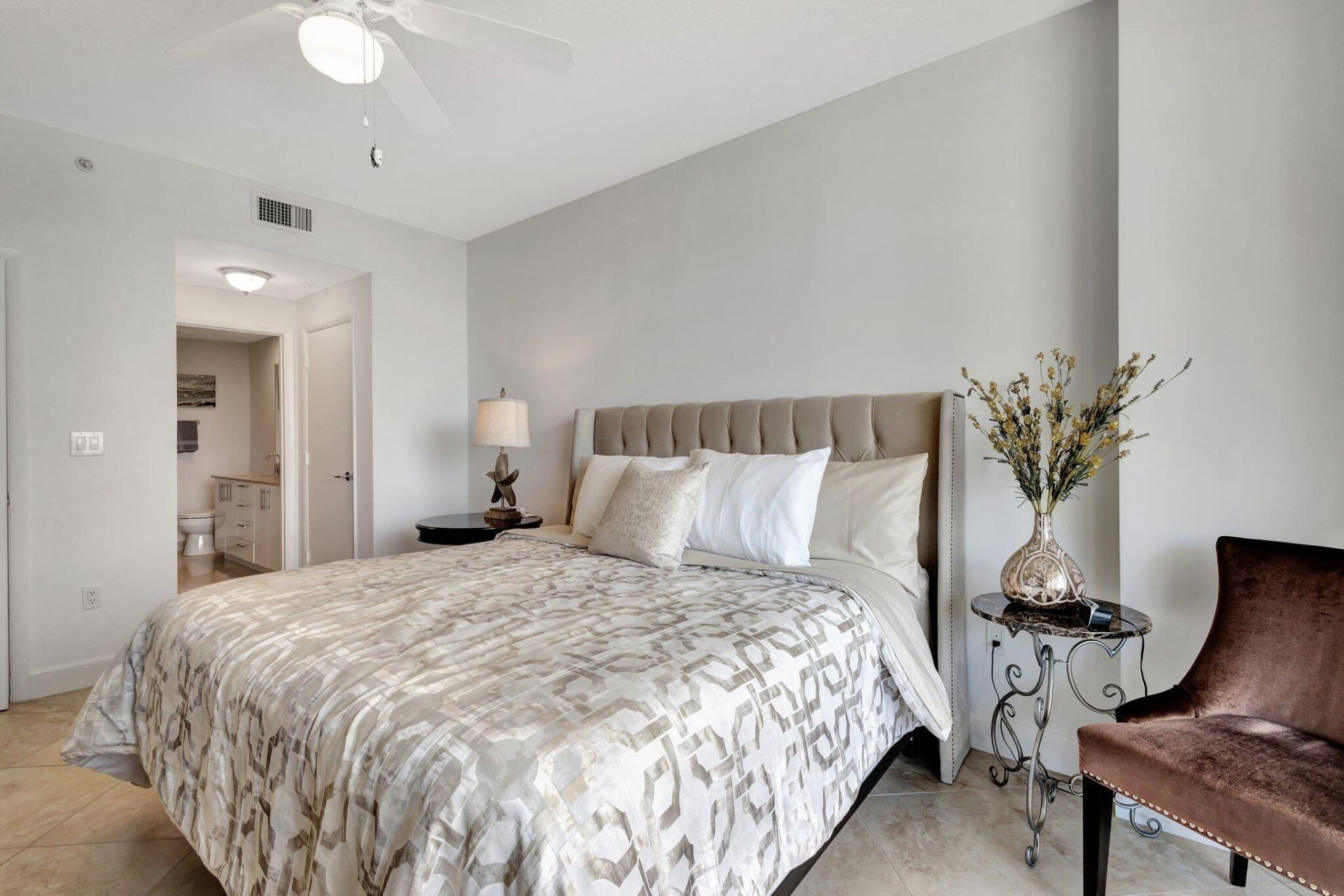 550 Okeechobee Boulevard, West Palm Beach, FL 33401 Photo