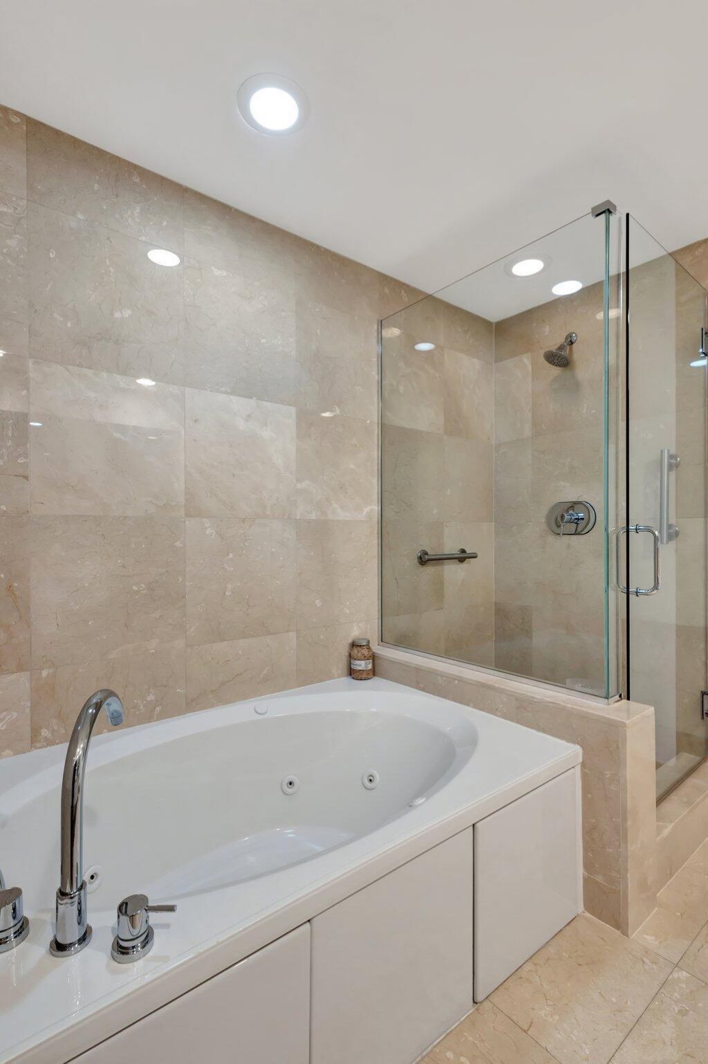 550 Okeechobee Boulevard, West Palm Beach, FL 33401 Photo